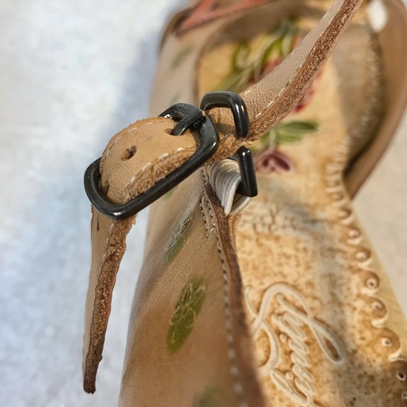 Genuine leather floral summer open toe sandals tan heels with strap Infinity - Picture 10 of 15